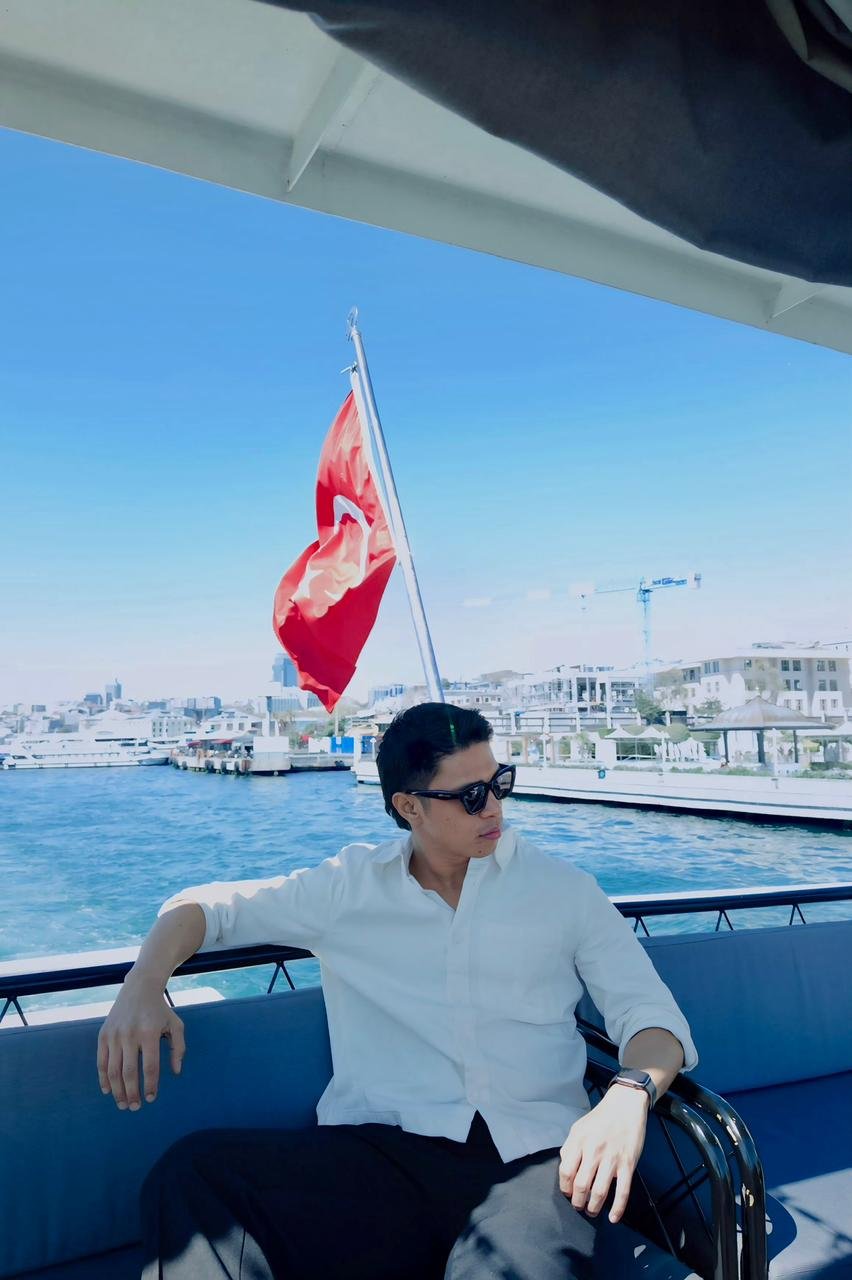 Fairuz - Tour Leader Senior